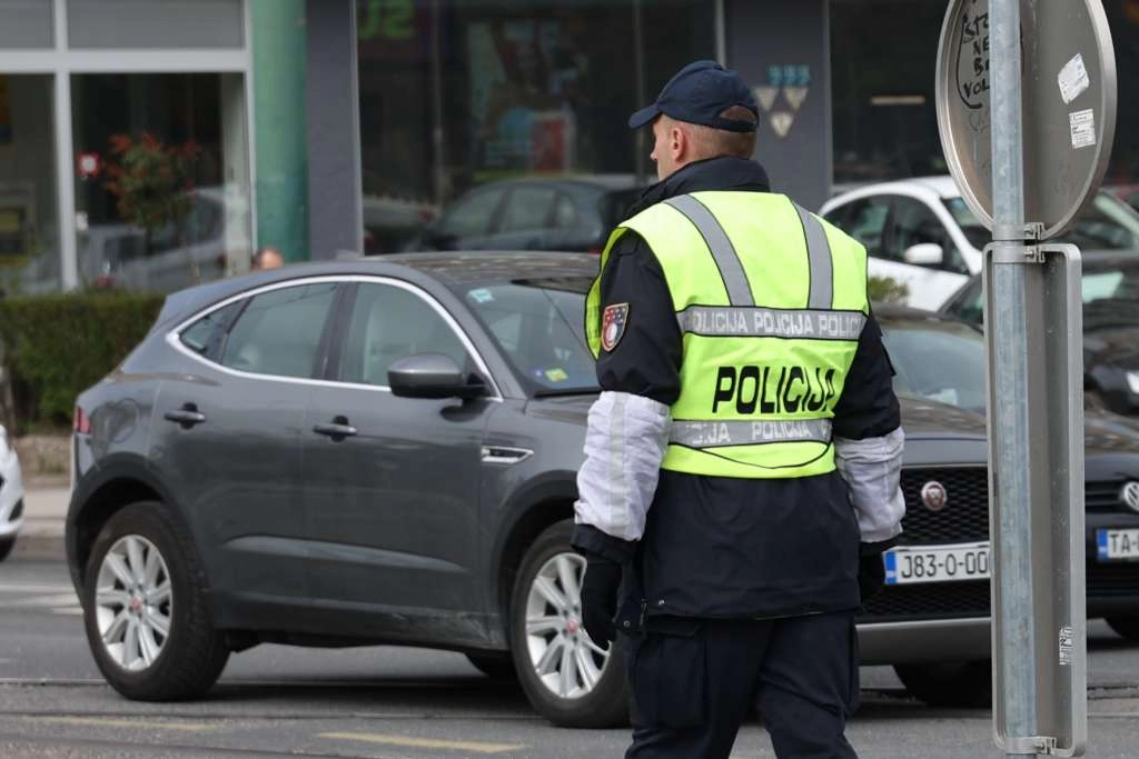 Vozačima u Kantonu Sarajevo jučer uručeno čak 640 prekršajnih naloga